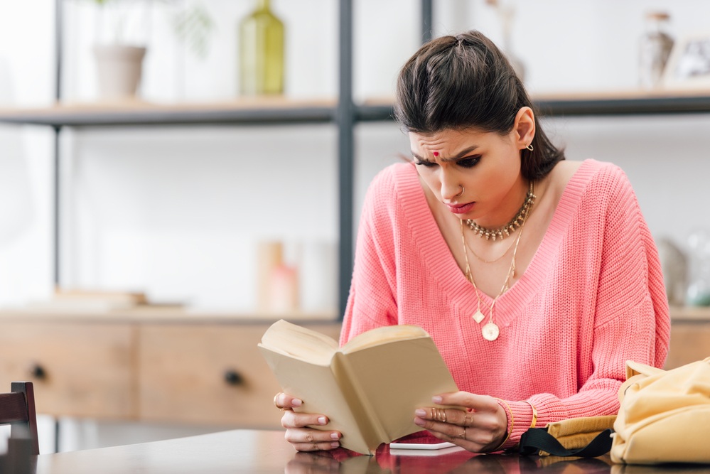 Indian women reading